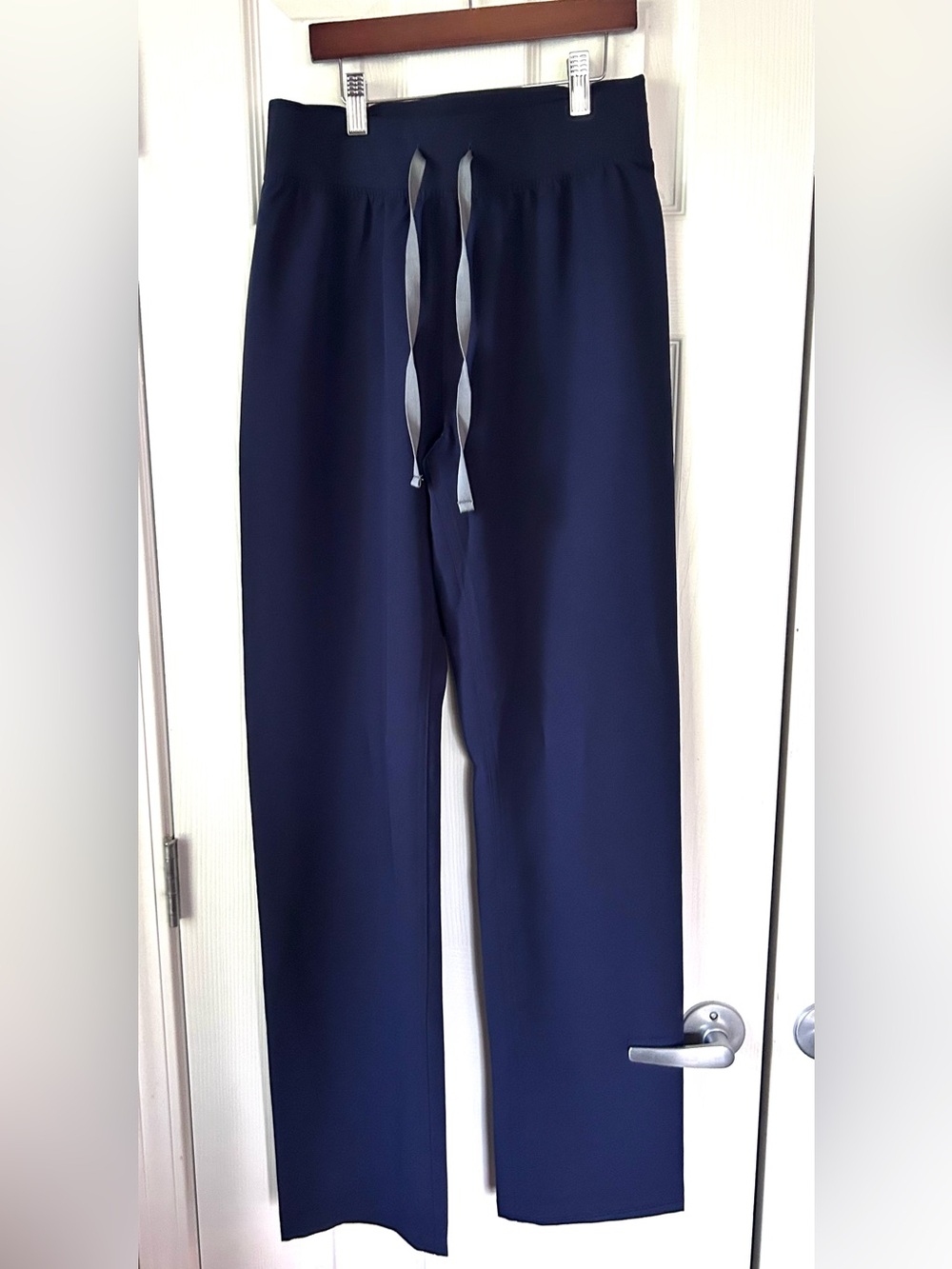 FIGS Navy Slim Straight Scrub Pants Size XS